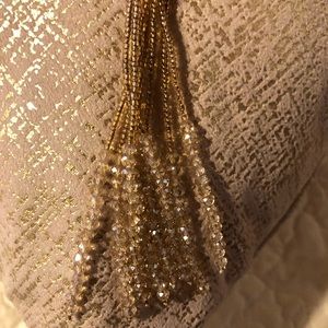 No brand. Gold beaded tassel necklace